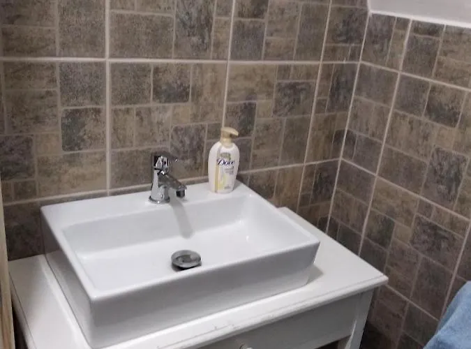 Berkenye-lak * Zánka